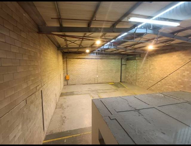 INDUSTRIAL PROPERTY TO RENT IN KYA SANDS